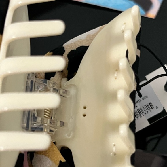 🍁ON SALE🍂LELE SADOUGHI NWT AUTHENTIC LEOPARD SIMONE KNOTTED SILK HAIR CLAW CLIP - Picture 11 of 14